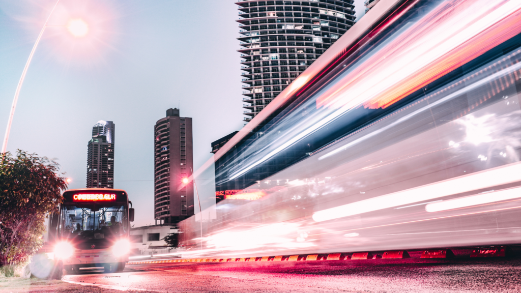 Strada smart city gestita attraverso AI e IoT